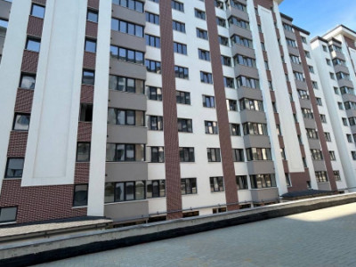 Apartament cu 2 camere, str. Buzdugan, varianta albă.