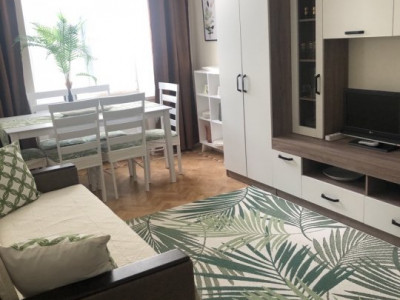 Spre închiriere apartament cu 2 camere + garaj, Botanica.