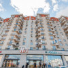 Spre închiriere, apartament cu 2 camere și living, Centru, Lev Tolstoi.  thumb 1