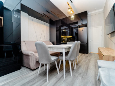 Apartament cu 2 camere + living, Decebal Avenue, Botanica. 