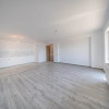 Apartament cu 3 camere de vânzare Tractorul, Brasov, 76,08 mp. thumb 3