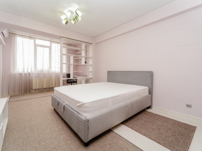 Apartament cu 1 cameră de închiriat în Centru, str. Romană!