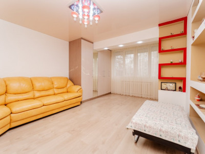 Vanzare apartament cu 2 camere, seria 143, str. Alecu Russo, Râșcani!