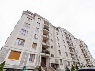 Apartament cu 2 camere, panoramă spre parc! Telecentru, Ciocarliei. 