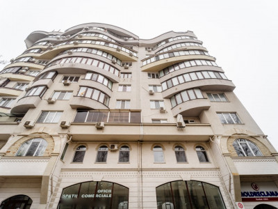 Chirie spațiul comercial, demisol, Centru, str. Sfatul Țării, prima linie!