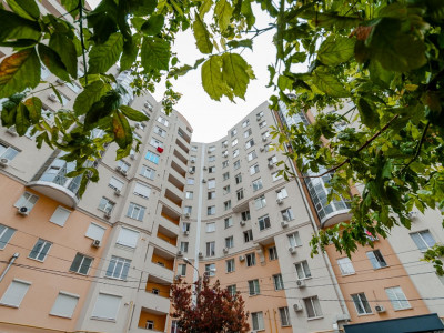 Apartament cu 3 camere și living+terasă, bloc nou, Centru, Nicolae Testemițanu.