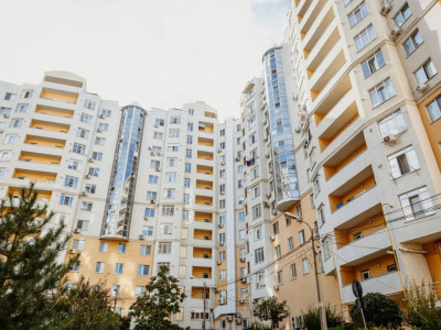 Apartament cu 1 cameră în sectorul Centru / Malina Mică