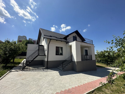 Дом в 2 уровня! Дурлешты, ул. Будэи, 110 м² + 6 соток! Белый вариант!