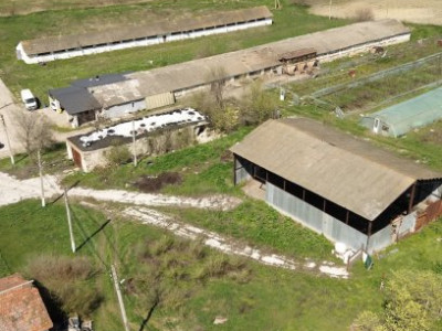 Ферма + участок земли на продажу в Рeзены, Яловенский район!