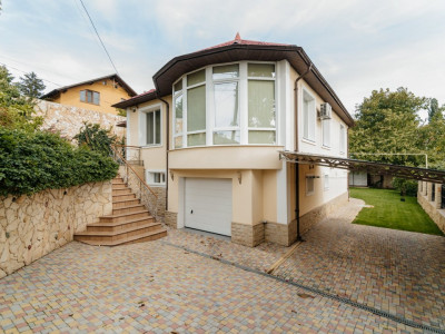 Casă de vanzare în sect. Telecentru, Schinoasa, locație top!