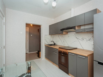 Apartament de vanzare cu 2 camere, Botanica, bd. Traian.