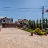 Casă în 3 nivele de vânzare în Băcioi  thumb 24