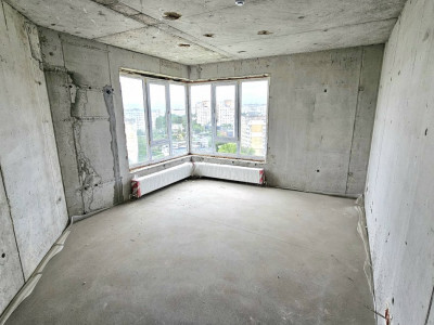 Vânzare apartament cu 4 camere în 2 nivele cu terasă-Ciocana, str. Ginta Latină