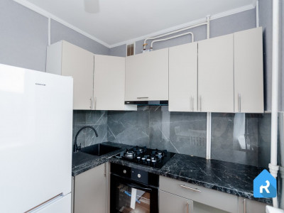 Apartament cu 2 camere, lângă Flacăra 