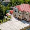 Продается дом в Яловенах, 2 уровня, с ремонтом, 14 соток земли. thumb 1