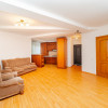 Vanzare apartament, 3 camere cu reparație, Centru, str. P. Boțu. thumb 6