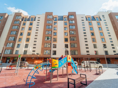 Apartament cu reparație în complexul Astercon Dumbrava, 1 cameră + living.