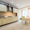 Apartament spațios și luminos, 2 camere + living, bloc Amic – Str. Varșovia thumb 1