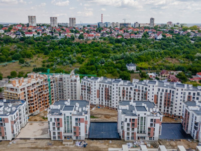 Apartament cu 2 camere + living, Exfactor, Codru, Schinoasa Vale. 