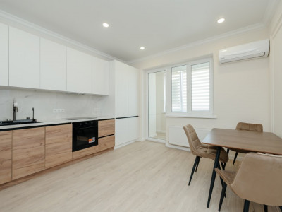 Apartament de vânzare – 1 cameră, reparație nouă, Băcioi.