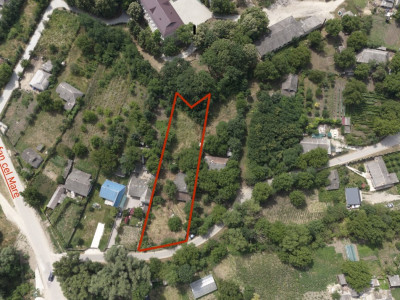 Teren pentru construcții de vânzare – 18,3 ari, satul Codreanca.