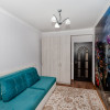 Apartament cu 2 camere și living, cu reparație, situat în centrul orașului. thumb 6