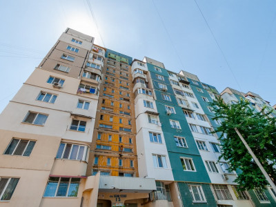 Apartament de vanzare cu 4 camere, seria 143, Ciocana, str. I. Vieru.