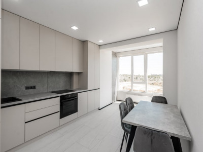 Apartament cu reparație 1 camera+living,Astercon Dumbrava