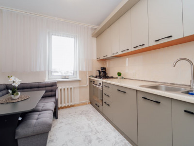 Ciocana, Mircea cel Bătrân, apartament de vanzare cu 4 camere, seria 143.