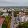 Квартира с 2 комнатами + гостиной на продажу – Яловены, Александру чел Бун. thumb 19