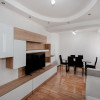 Chirie apartament cu 2 camere și living , bloc nou , prima linie ! thumb 1