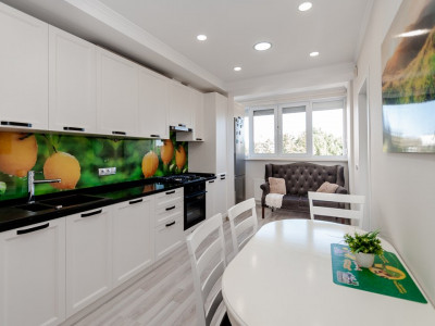 Apartament cu 2 camere + garaj subteran, Centru, Ion Casian Suruceanu.