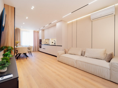 Newton House Aprtament cu 2 camere și living pardosea caldă toată suprafața full