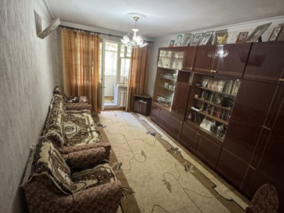 Apartament de vanzare cu 2 camere,  Botanica, Hristo Botev.