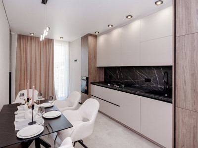 Vânzare apartament 2 camere+living, str. Milescu Spătaru 63