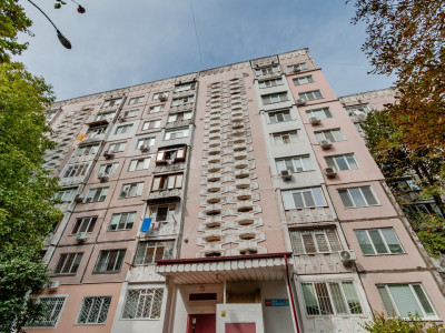 Apartament cu 3 camere de vanzare, Seria MS, Cuza Vodă, Botanica. 