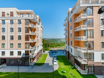 Penthouse cu 3 camere+terasă, Buiucani, Liviu Deleanu, Inamstro.