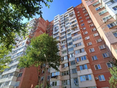 Apartament de vanzare cu 1 cameră, Botanica, str. Nicolae Titulescu!