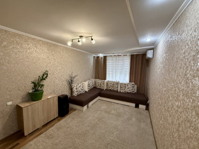 Apartament de vanzare cu 4 camere, seria MS, Rîșcani, str. Andrei Doga. 