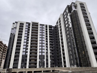 Apartament cu 1 cameră+living, panoramă spre parc! Grădina Botanică, Inamstro. 