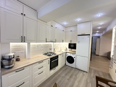 Botanica, T. Strișca, Camelon Cons - apartament cu 1 cameră + living.