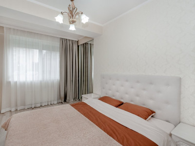 Botanica,. Complex Camelon. 1 odaie cu living.