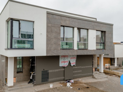 Duplex de vanzare în Satul German, 135,5 mp + 2,9 ari.