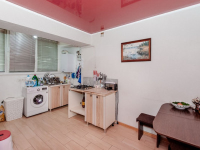 Vanzare apartament cu 1 camera , demisol !