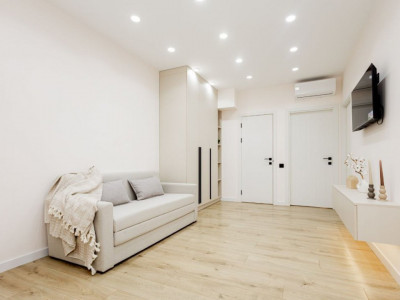 Spre vânzare apartament în Complexul Astercon Dumbrava.