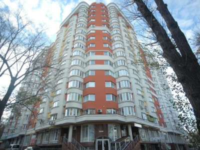 Apartament cu 2 dormitoare si living, Botanica, str. Zelinski