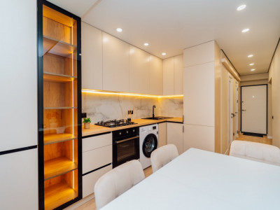 Apartament 2 camere+living , Seria 102 , Botanica str.Zelinski