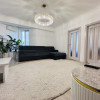 Buiucani, str. Ion Creangă, apartament cu 3 camere + living, reparație euro! thumb 1