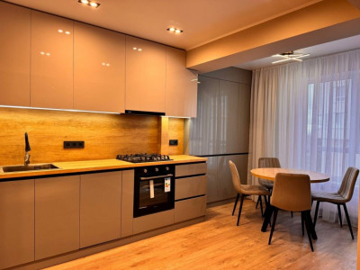 Vânzare apartament cu 2 camere în centru 