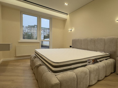 Apartament bilateral cu 2 camere și living + terasă, Buiucani, Alba Iulia. 